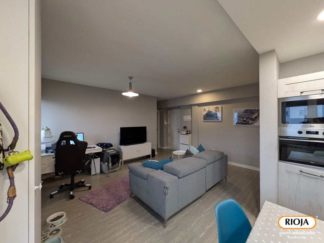 Flat for sale in Obispo Ballester Kalea, El Anglo