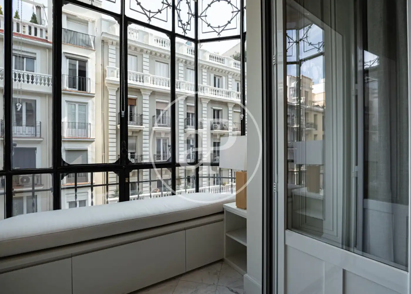 Schlafzimmer von Wohnung zur Miete in Barrio de Salamanca
