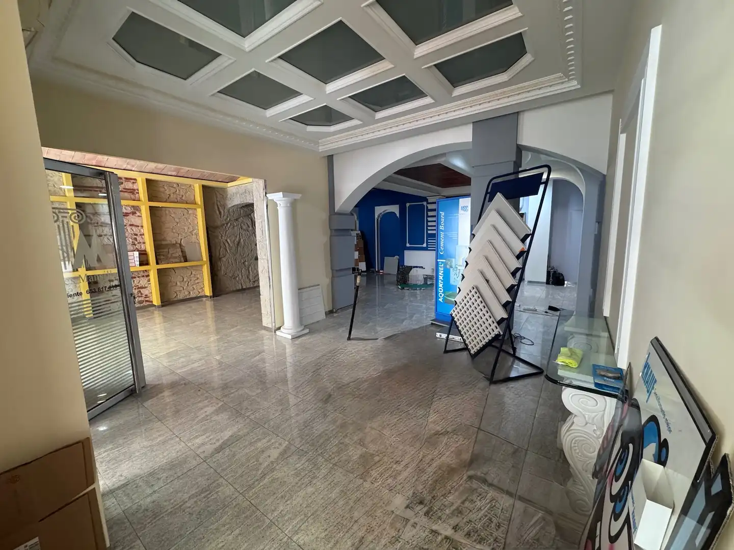 Local en venta en Villena con Aire acondicionado y Calefacción