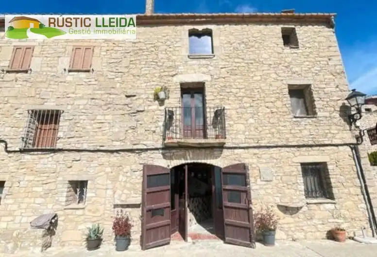 Vista exterior de Casa o chalet en venta en Forès con Calefacción, Terraza y Balcón