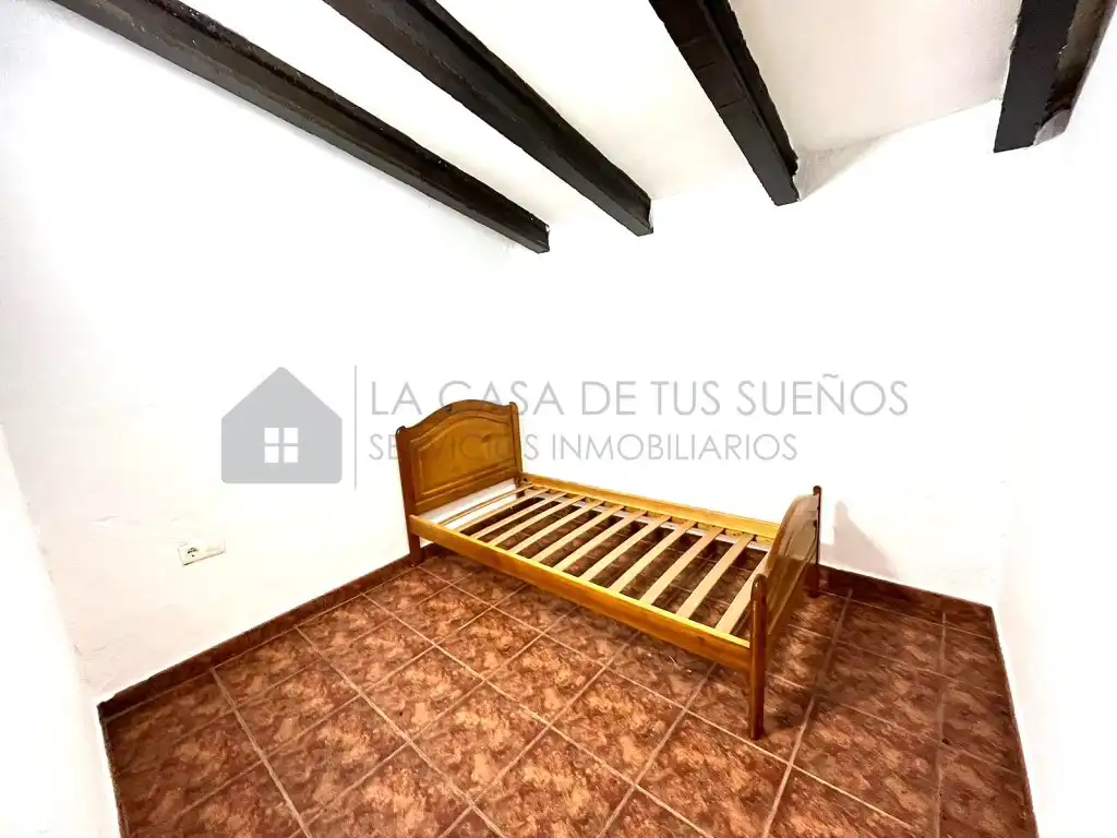 Dormitori de Finca rústica en venda en Villena