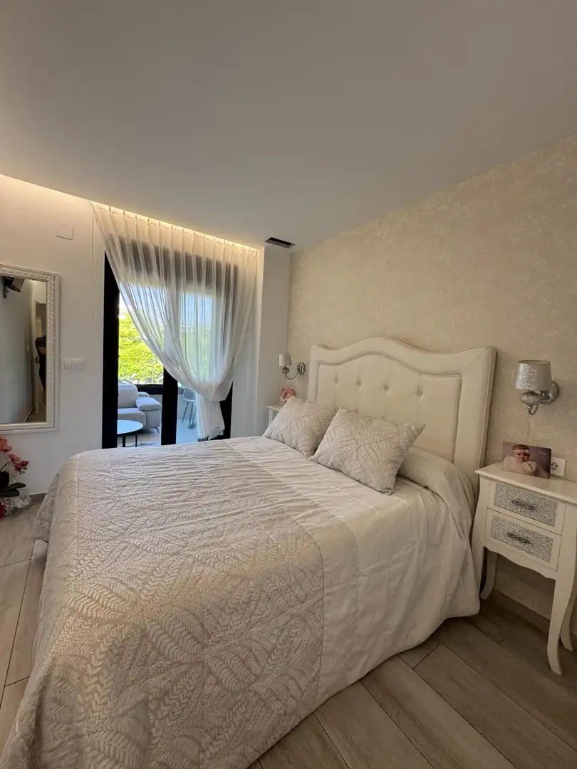 Bedroom of Flat for sale in Elche / Elx  with Terrace and Community pool