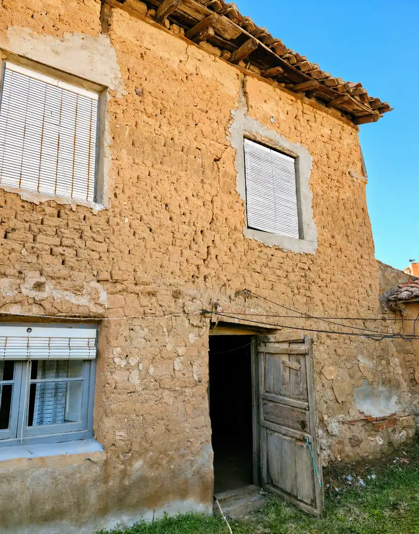 Vista exterior de Casa o xalet en venda en Herrera de Pisuerga amb Calefacció, Parquet i Traster
