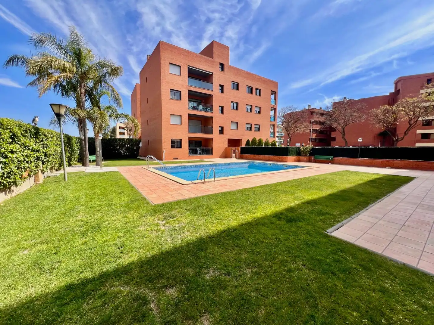 Piscina de Pis en venda en Cambrils amb Aire condicionat, Calefacció i Terrassa