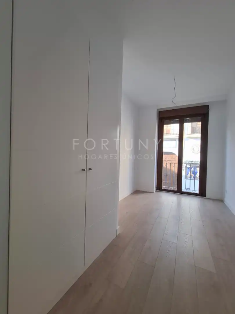 Bedroom of Apartments for sale in Málaga  with Air Conditioner, Heating and Balcony