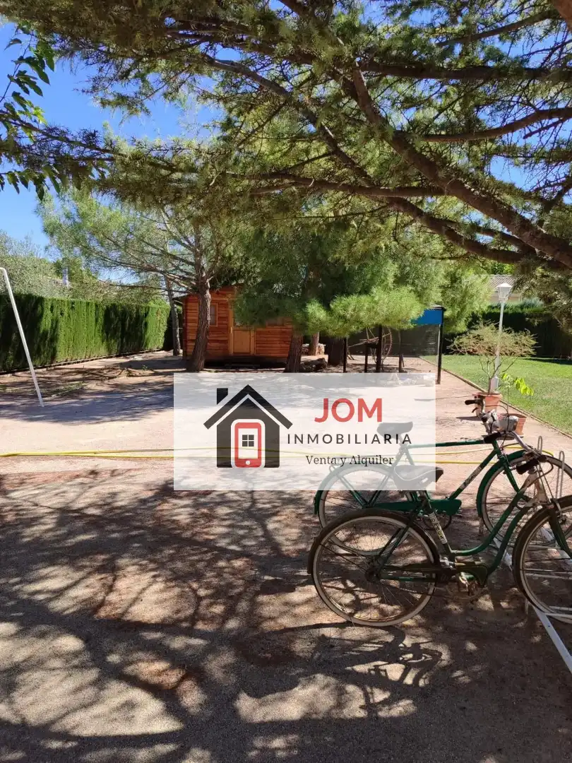 Casa o xalet en venda en Albacete amb Aire condicionat, Calefacció i Jardí privat