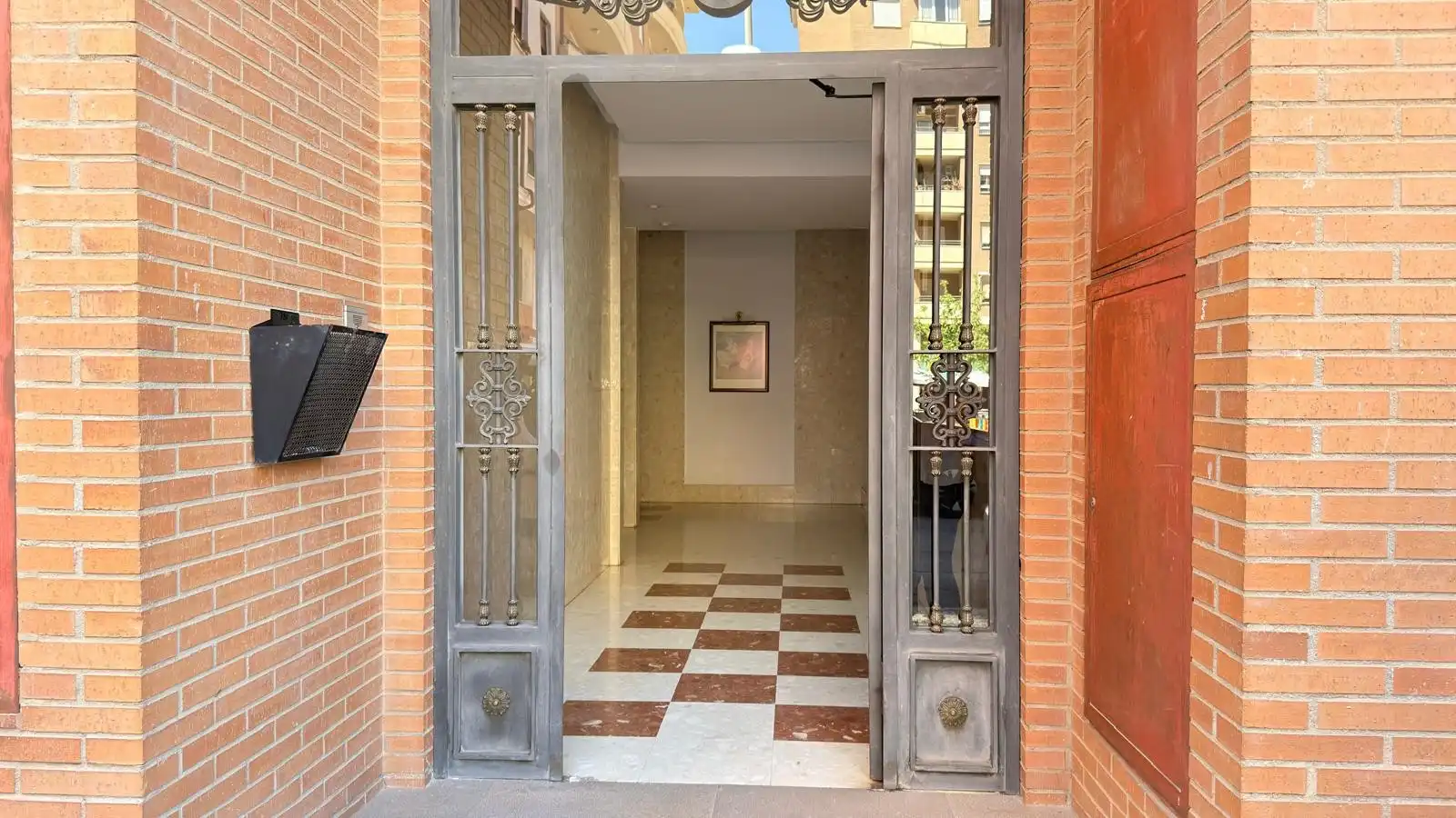 Piso en venta en Castellón de la Plana / Castelló de la Plana con Terraza, Trastero y Balcón