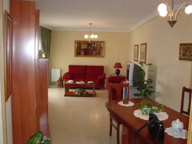 Appartamento con ascensore in affitto a Avenida Jaime Chicharro 65