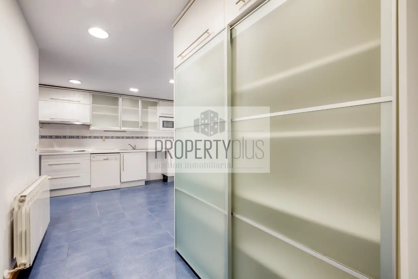 Flat with pool for sale in Calle Castillo de Arévalo 15, imagen 19