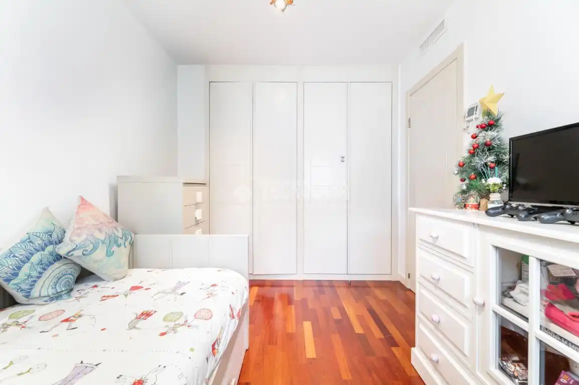 Bedroom of Houses for sale in Torrelodones  with Air Conditioner, Private garden and Terrace