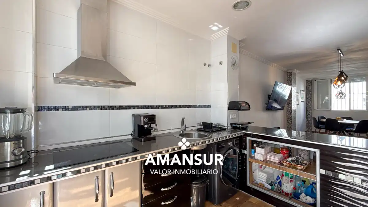 Cocina de Casa adosada en venta en Cartaya con Terraza y Alarma