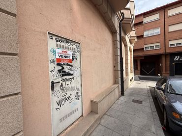 Local comercial en venda a Calle las Milicias
