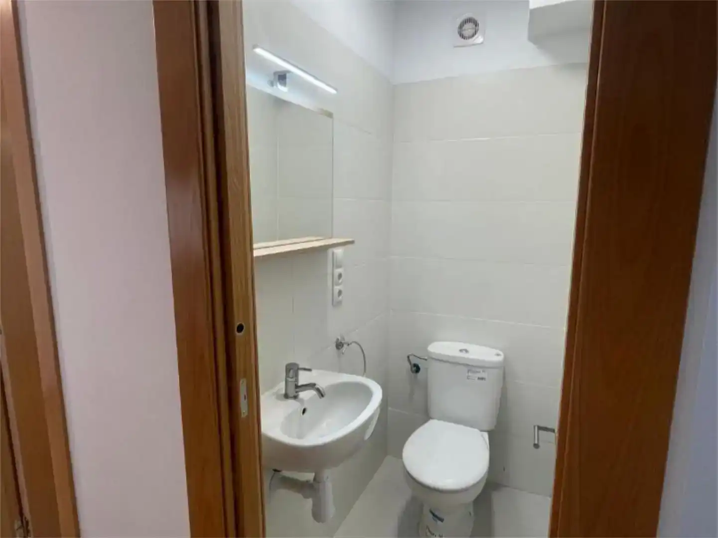 Badezimmer von Wohnung zur Miete in  Valencia Capital