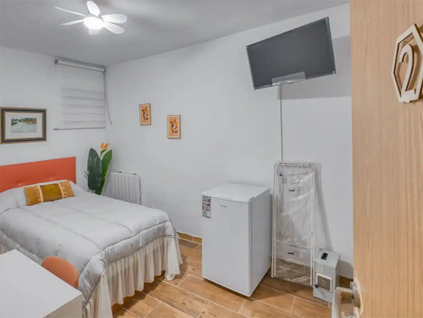 Bedroom of Study for rent in Estremera  with Air Conditioner, Furnished and Balcony