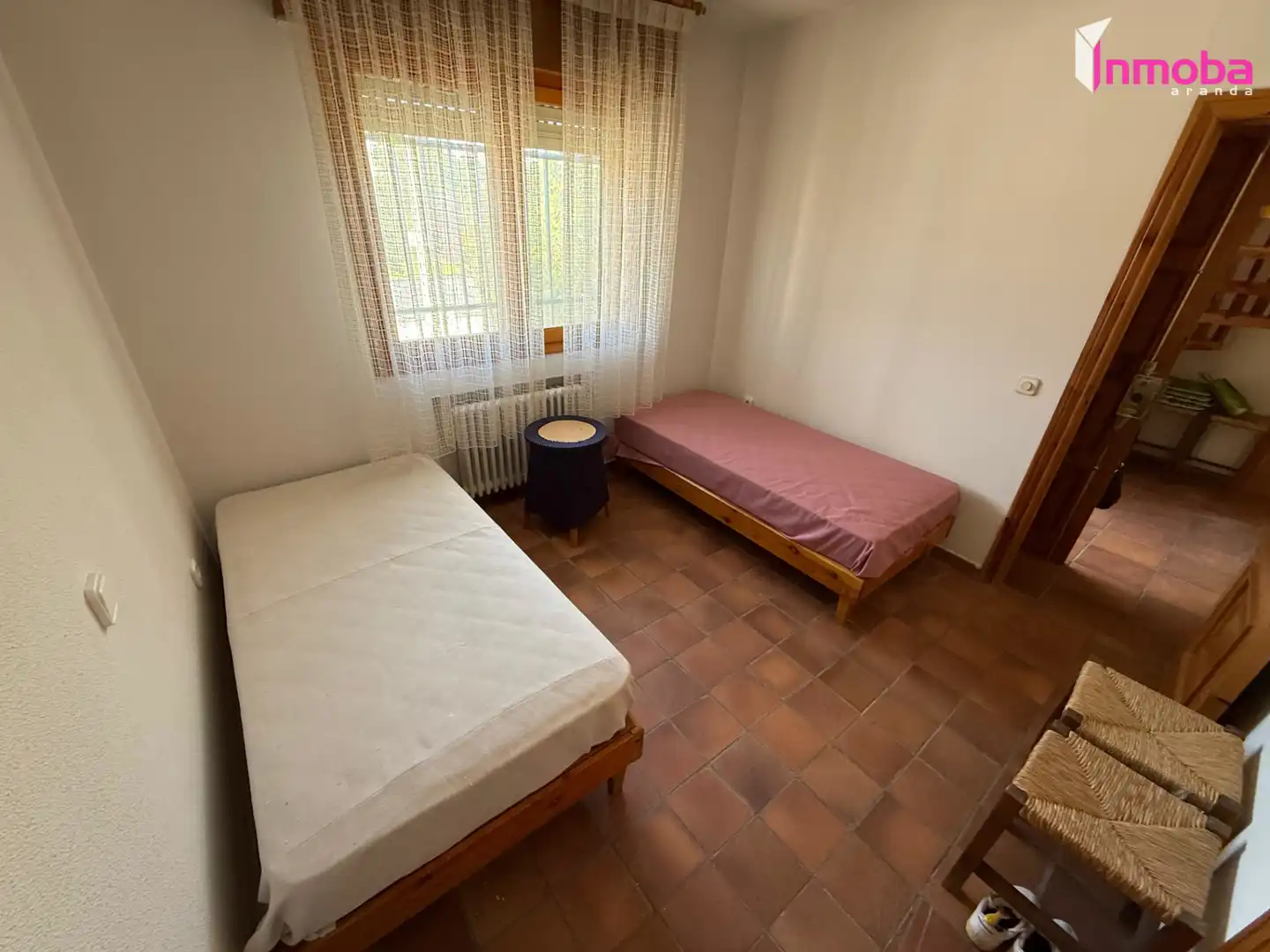 Dormitori de Casa o xalet en venda en Fuentespina amb Calefacció, Jardí privat i Terrassa