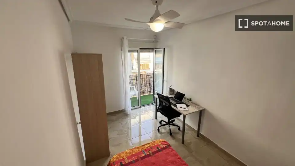 Habitación en Carrús Este
