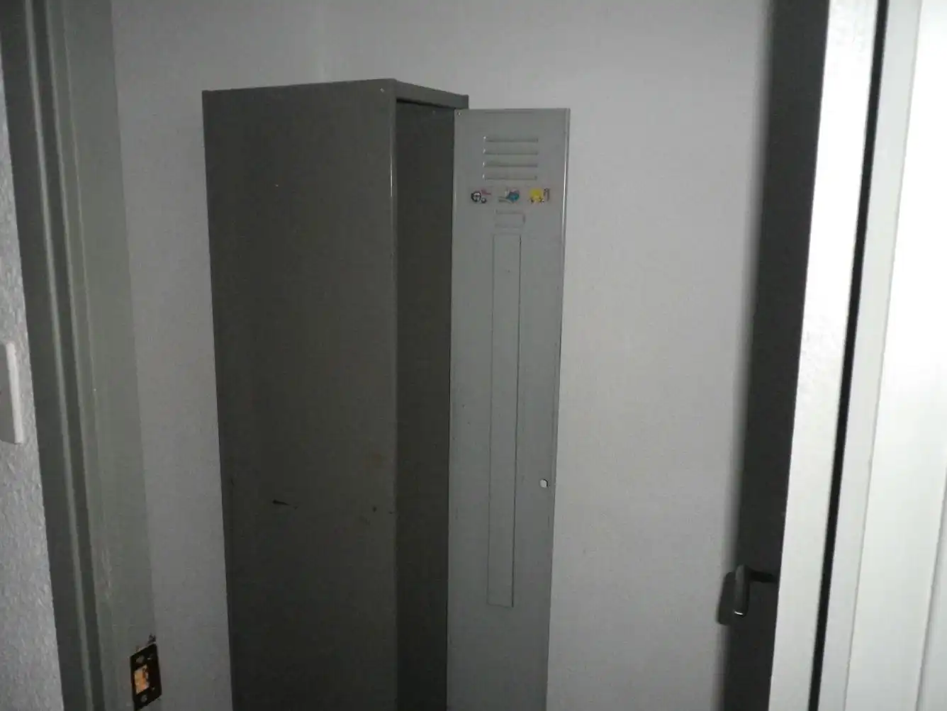 Nave industrial de alquiler en Elda