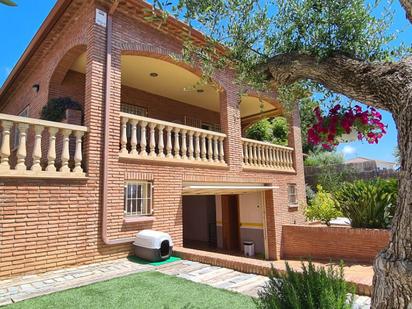 Jardí de Casa o xalet en venda en Calafell amb Aire condicionat, Terrassa i Piscina