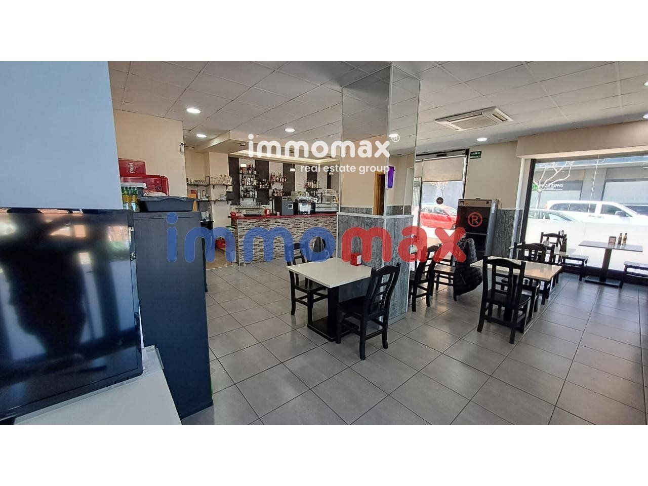 Premises to rent in El Prat de Llobregat  with Air Conditioner