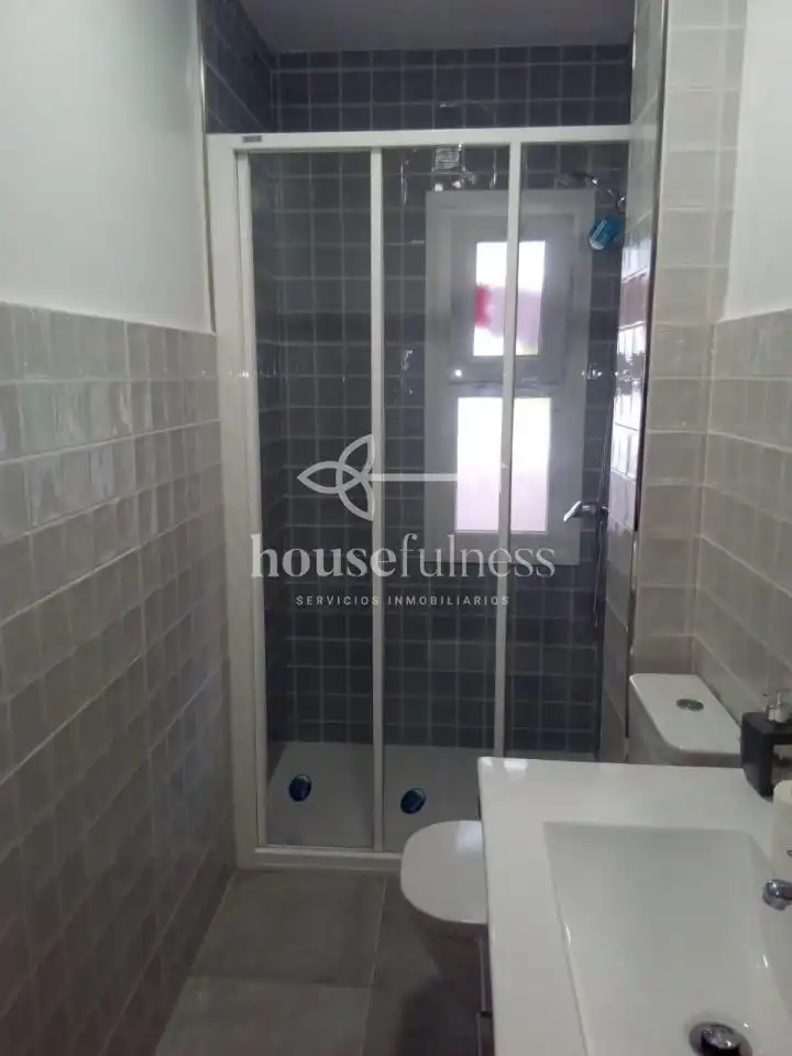 Bathroom of Flat for sale in Cabanas  with Heating, Terrace and Balcony