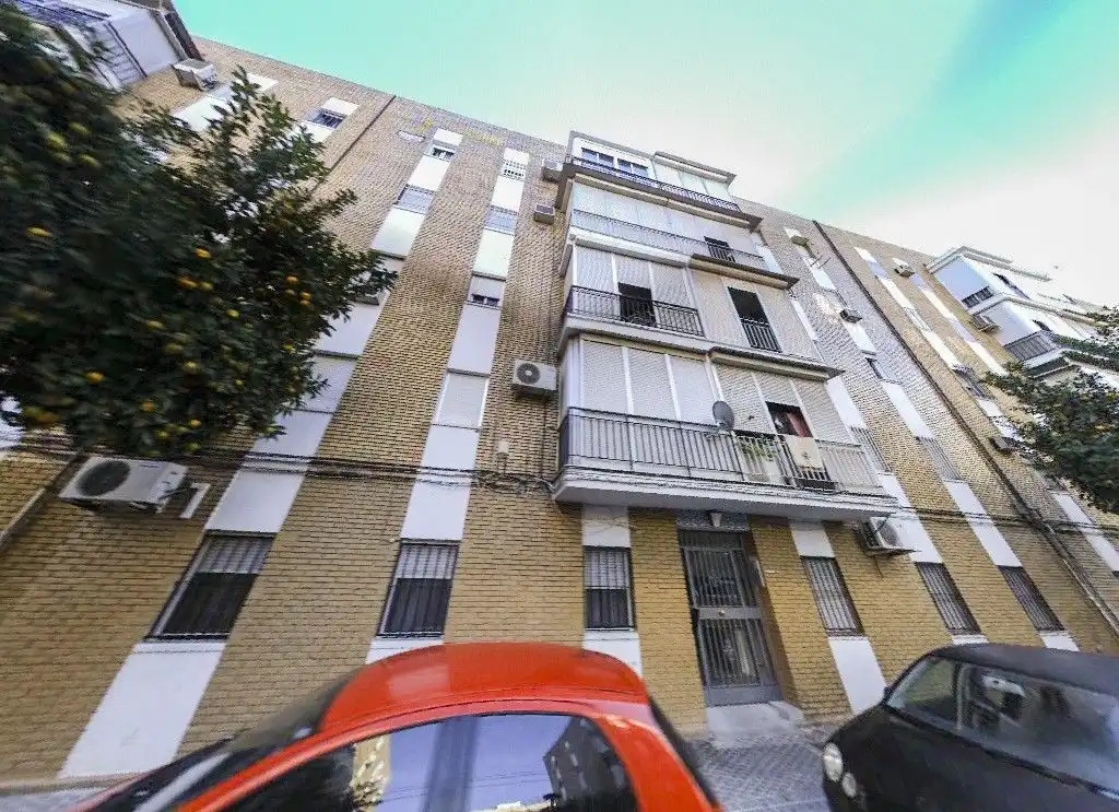 Vista exterior de Apartament en venda en Sevilla