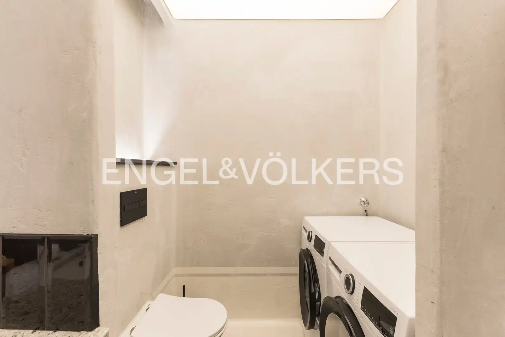 Attic for sale in Sants