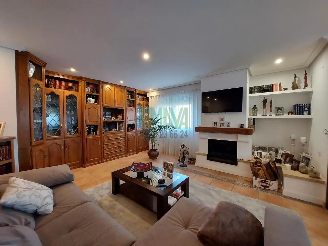 Sala d'estar de Casa o xalet en venda en San Cibrao das Viñas amb Calefacció, Jardí privat i Parquet