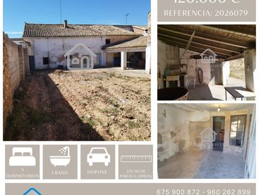 Maison rustique avec jardin à vendre à Calle Gitanos