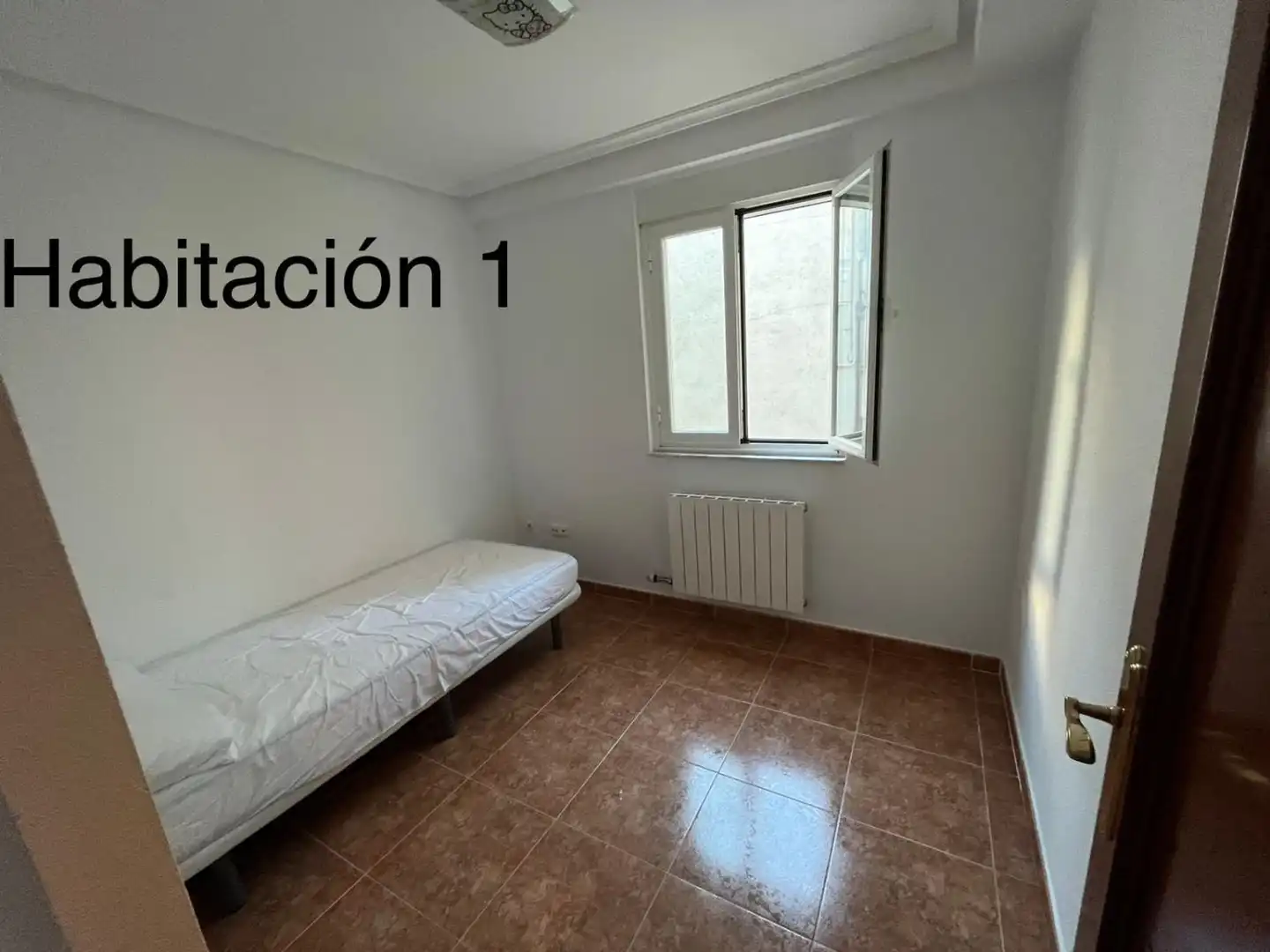 Dormitori de Pis en venda en Carbajosa de la Sagrada amb Calefacció i Balcó