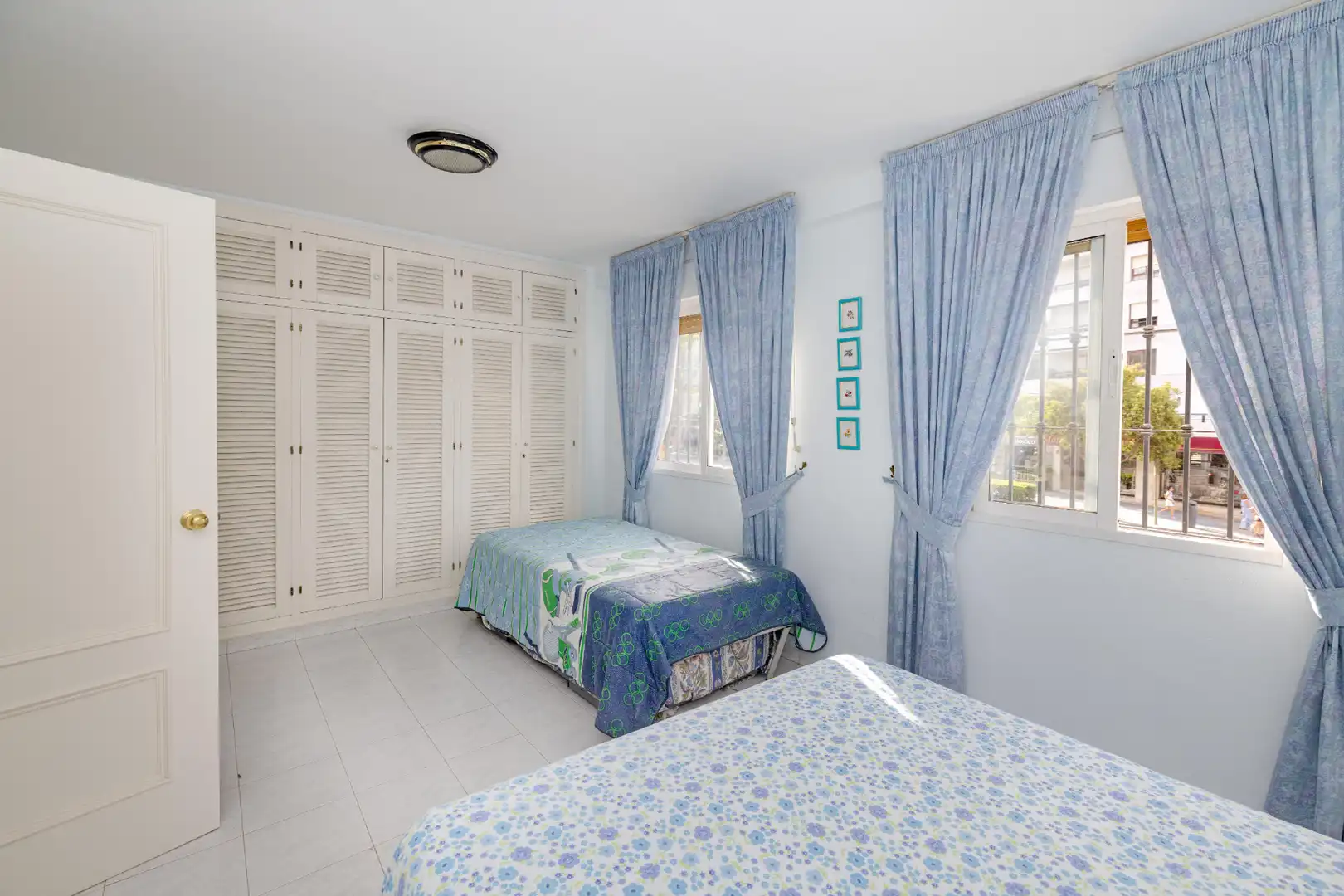 Bedroom of Flat for sale in Marbella  with Community pool
