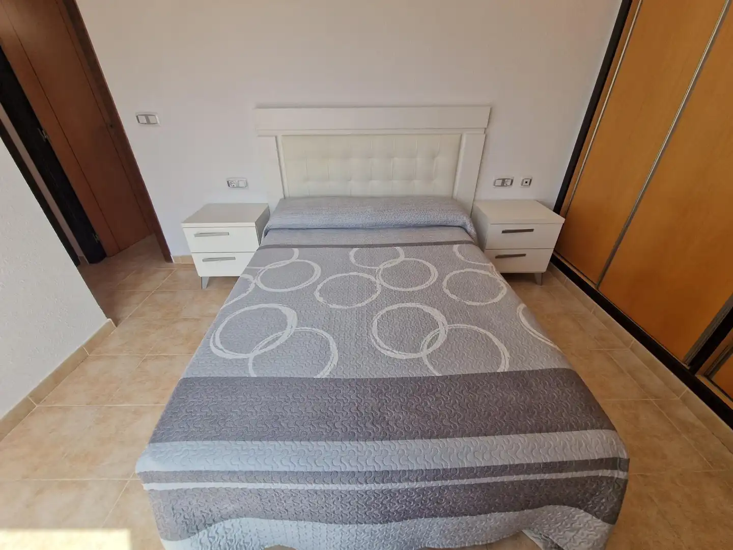 Schlafzimmer von Wohnungen zum Verkauf in Águilas mit Terrasse, Balkon und Gemeinschaftspool