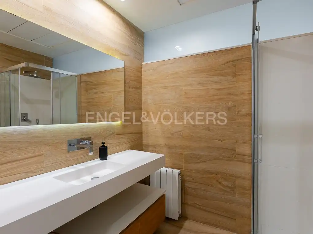 Bathroom of Houses for rent in Bétera  with Air Conditioner, Heating and Private garden