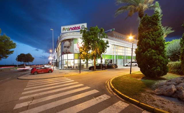 Local comercial en Alquiler en Plaza Alquería de la Culla en Alfafar