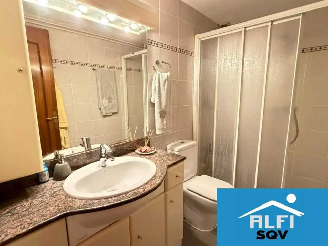 Bathroom of Houses for sale in Sant Quirze del Vallès  with Air Conditioner, Heating and Private garden