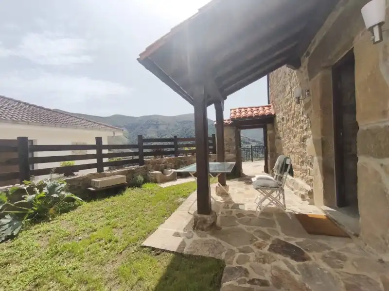 Xalet amb terrassa en venda a Rionansa