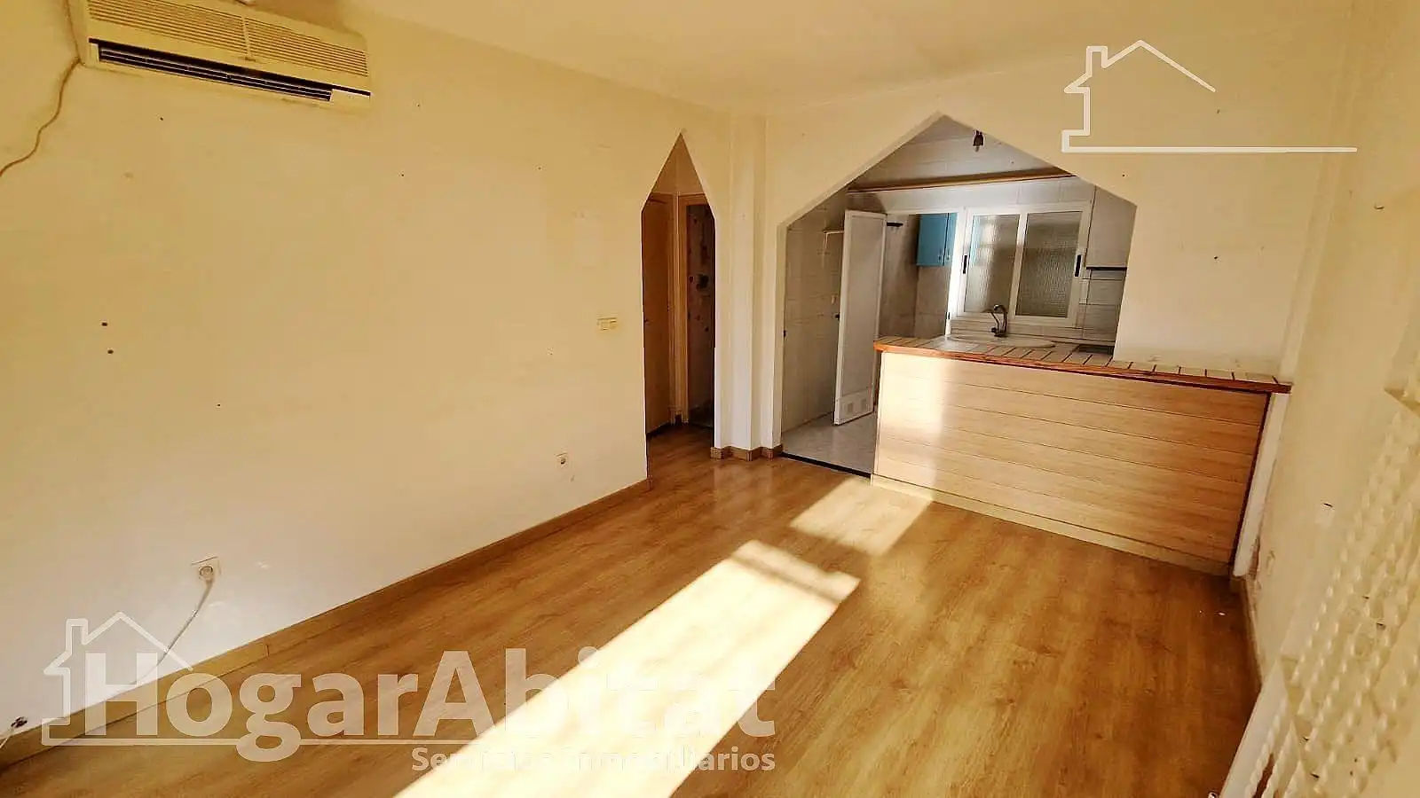 Piso en venta en Calle Águilas, Zona Carrefour - Urbanizaciones