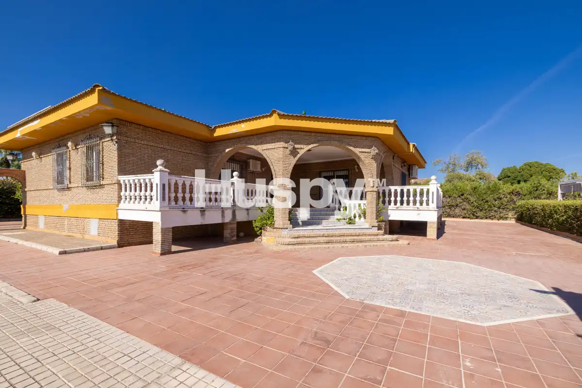 Chalet con terraza en venta en Calle Carlos Cano, imagen 32