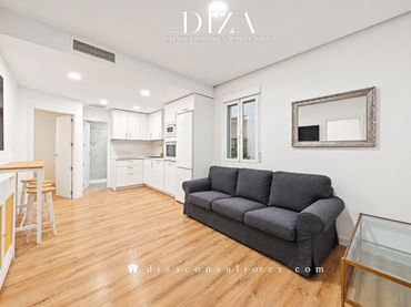 Mini appartamento con ascensore in vendita a Calle de Alcántara