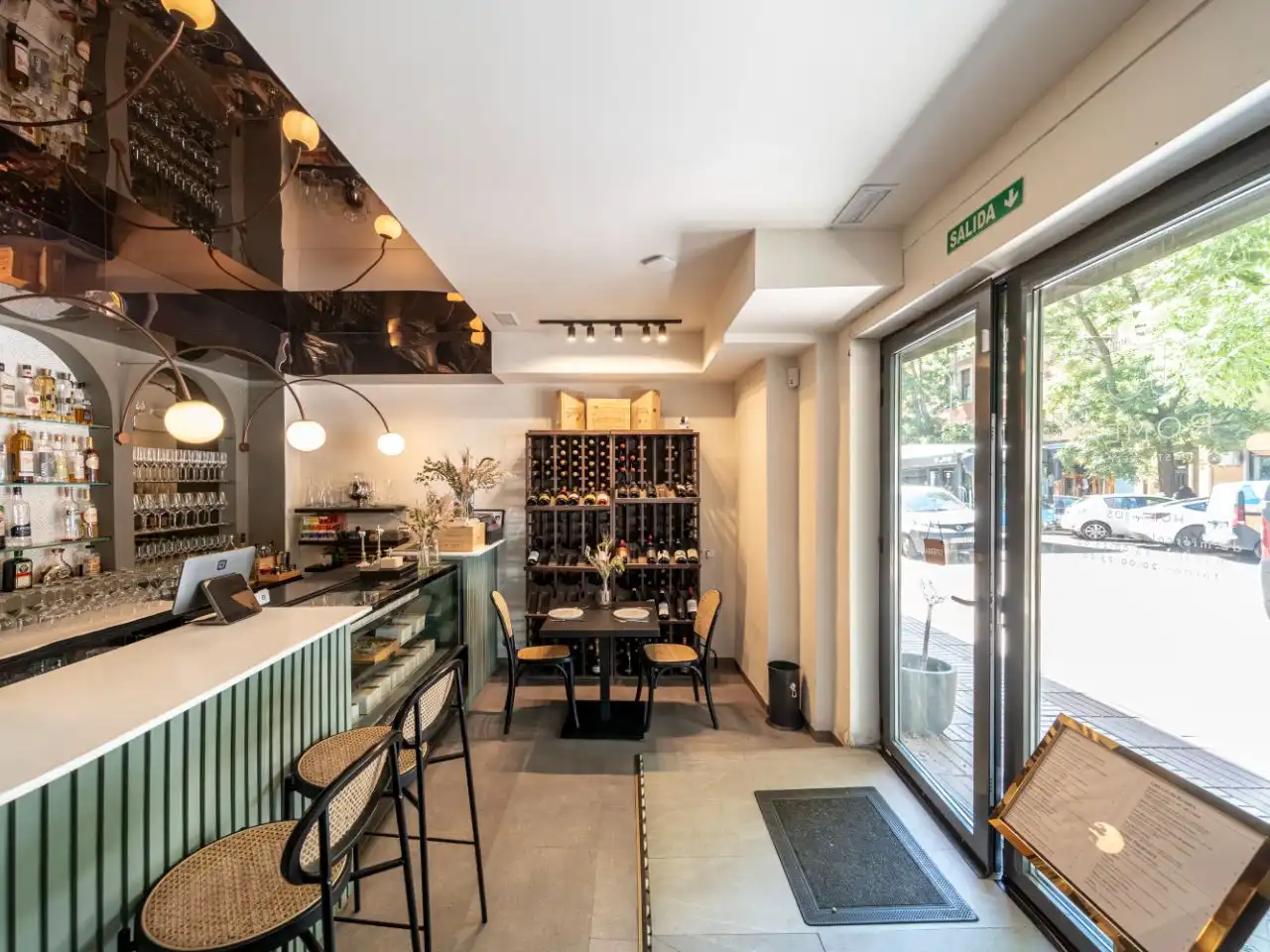 Local en traspaso en Madrid con Aire acondicionado, Calefacción y Terraza