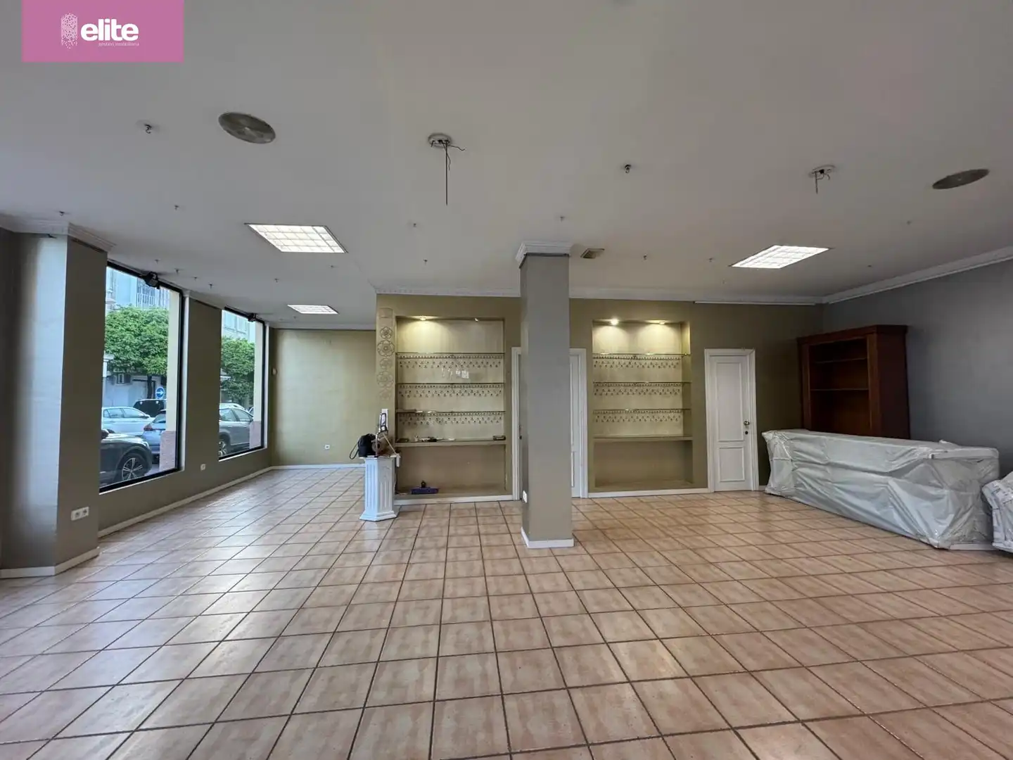 Business premises for sale in Madre de Dios - Vallesequillo