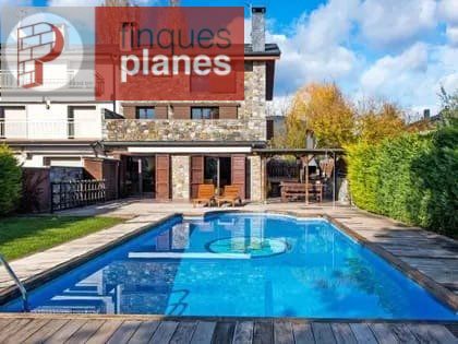 Exterior view of House or chalet for sale in La Seu d'Urgell  with Private garden, Terrace and Storage room