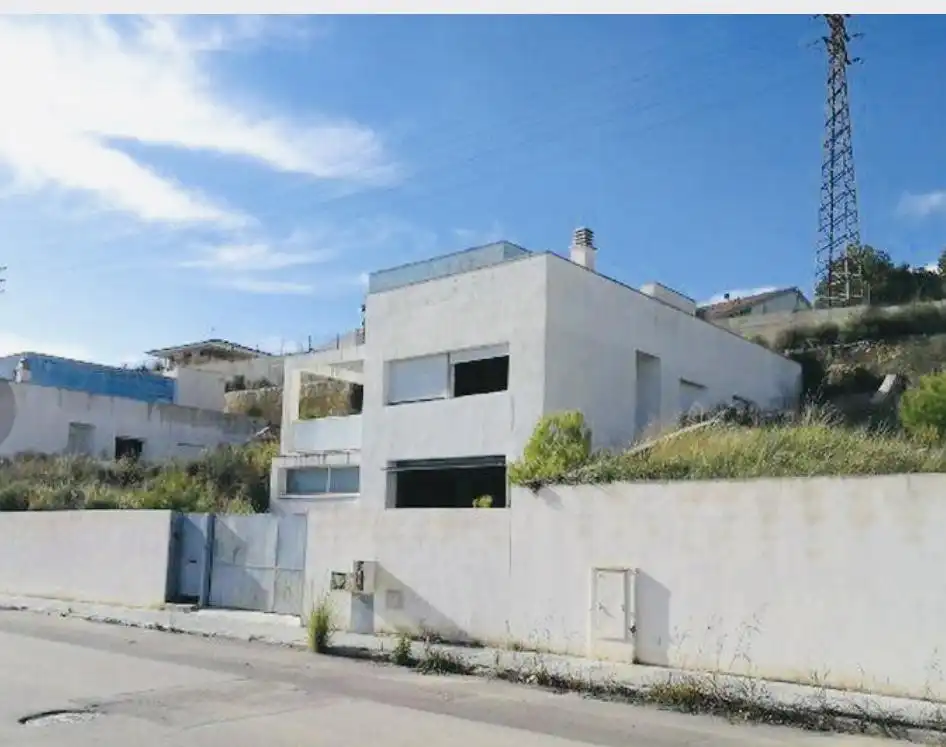 Casa con giardino in vendita a De La Vía Láctea, imagen 4