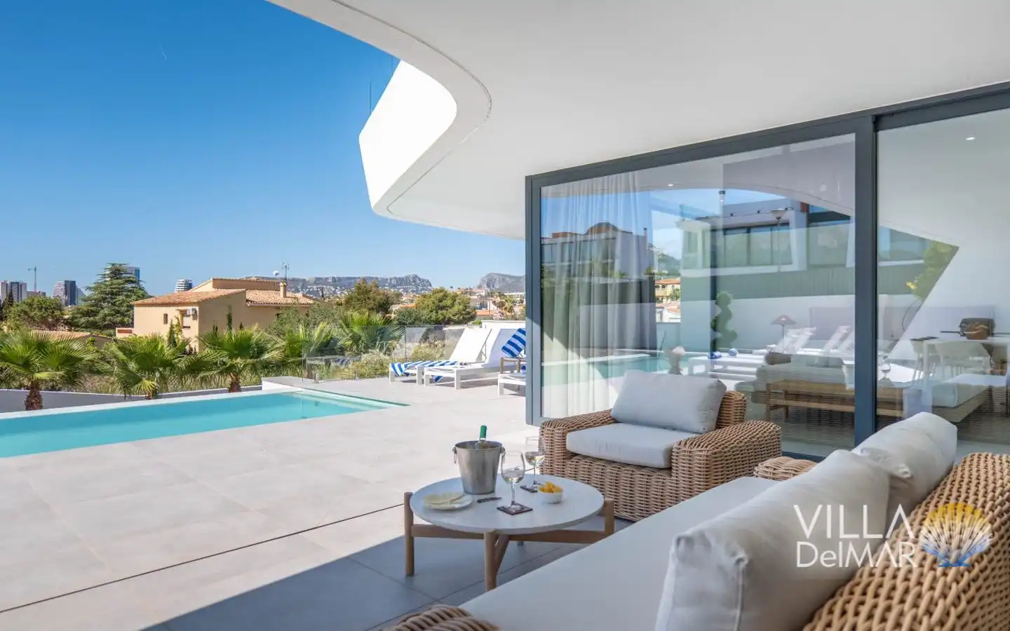 Terrace of Houses for sale in Calpe / Calp  with Air Conditioner, Heating and Private garden