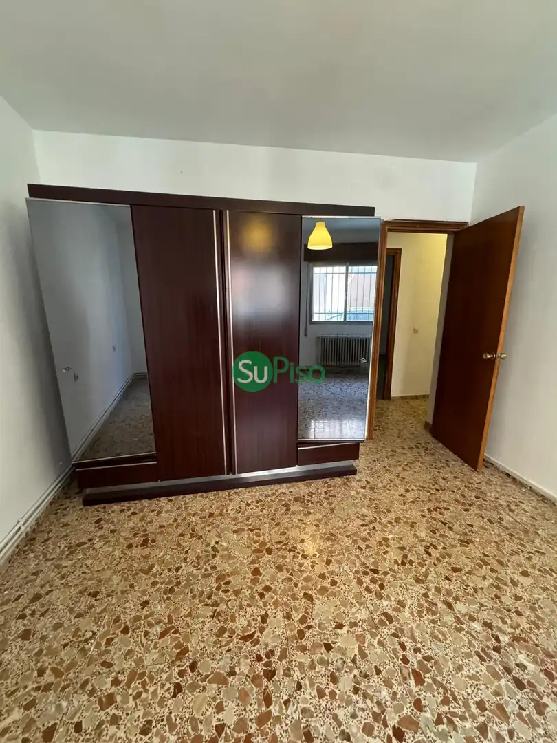 Casa adosada en venta en Avenida Rufino Rubio, 9, Yeles