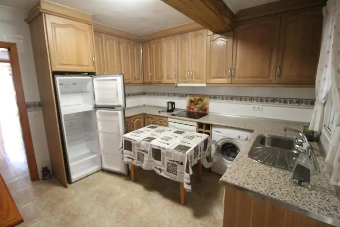 Cocina de Casa adosada en venta en Torrevieja con Aire acondicionado, Jardín privado y Terraza