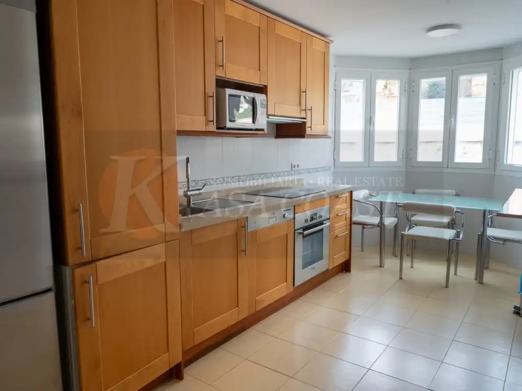 Cocina de Piso en venta en Fuengirola con Aire acondicionado, Jardín privado y Terraza