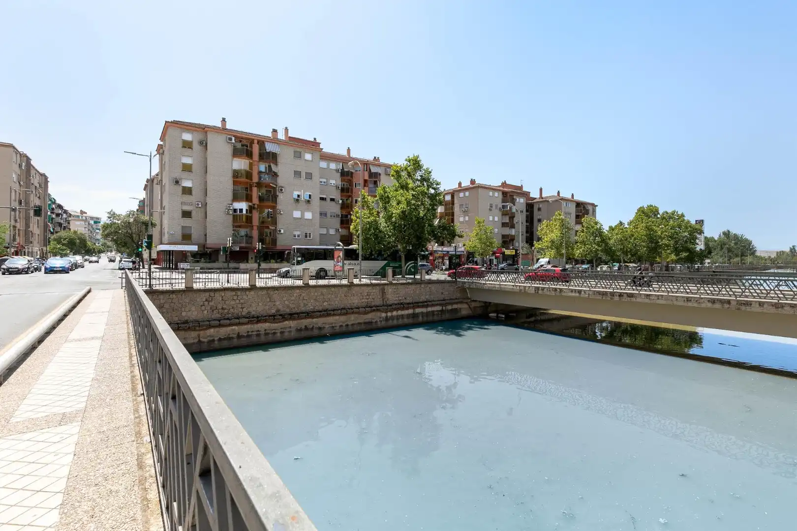 Exterior view of Flat for sale in Granada  with Air Conditioner, Terrace and Balcony