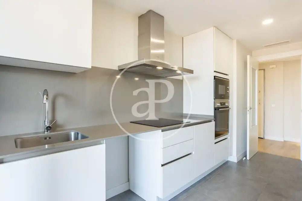 Wohnung zur Miete in Carrer del Cercle de Bellas Arts, Sant Llorenç - Zona Alfahuir