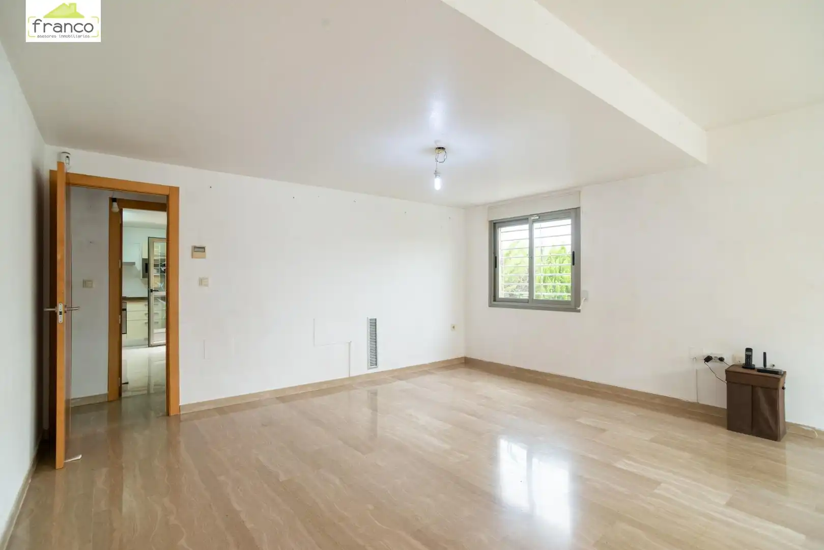 Casa adosada en venta en Murcia con Aire acondicionado, Calefacción y Jardín privado