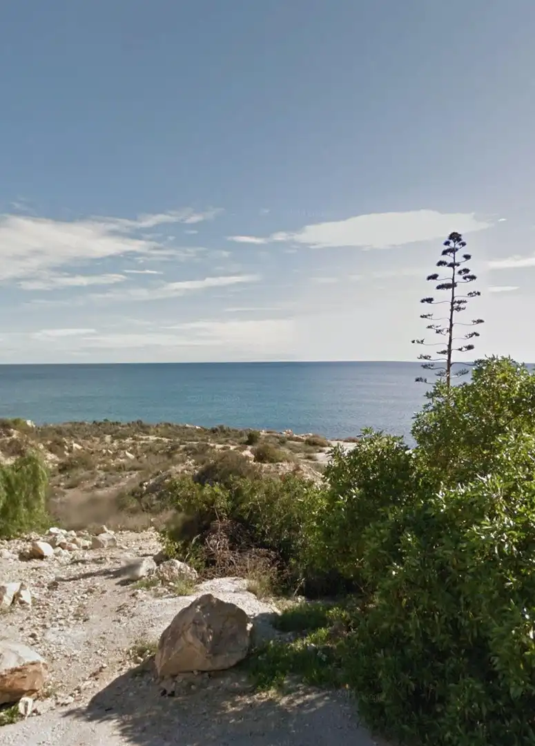 Ground floor for sale in El Campello  with Air Conditioner, Private garden and Terrace